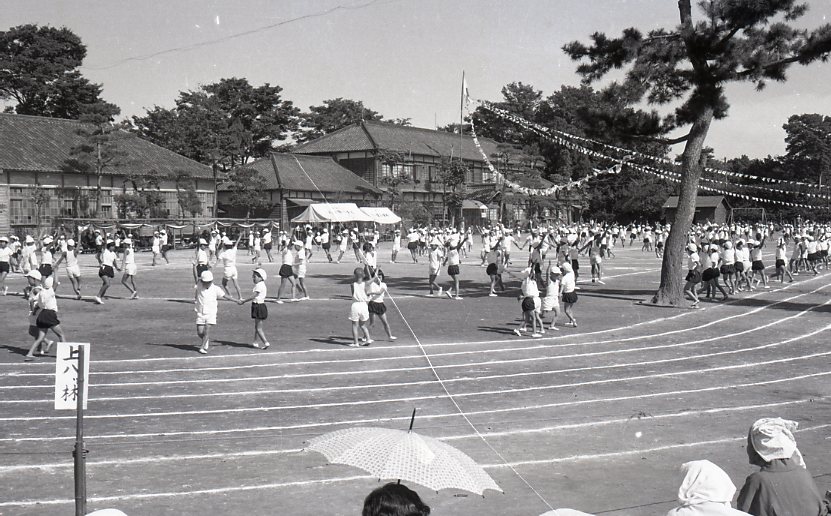 1964 八ツ保運動会014.jpg